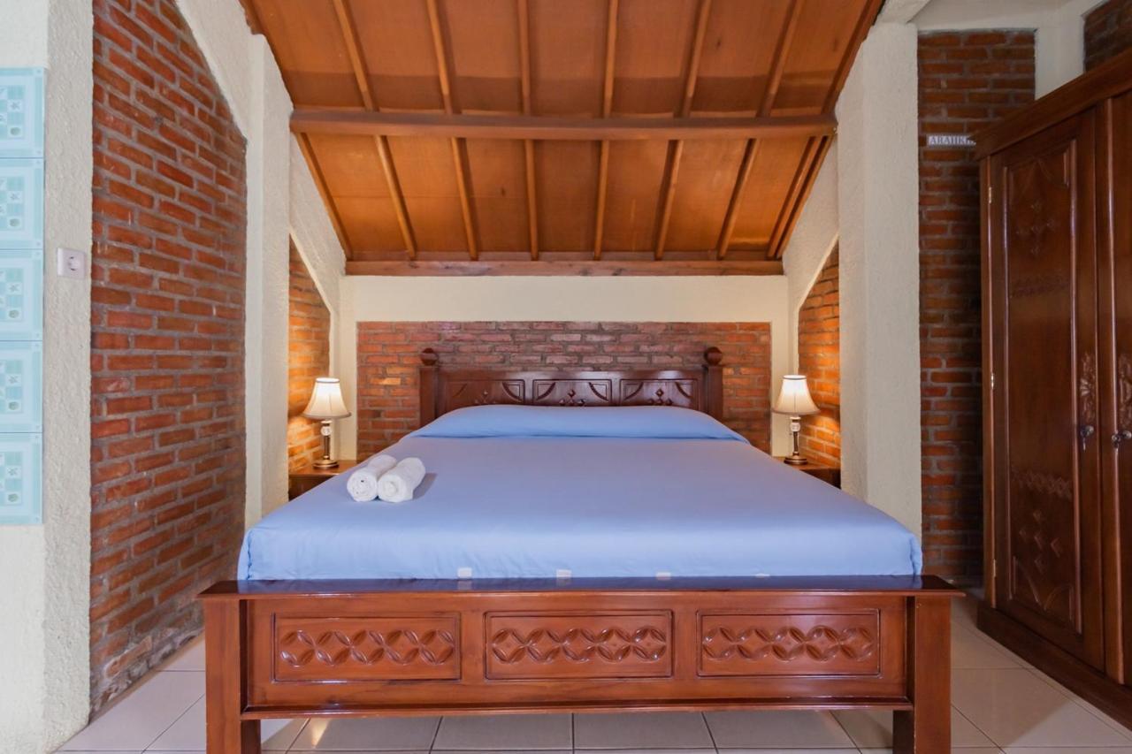 Samakta Guest House Lembang Esterno foto